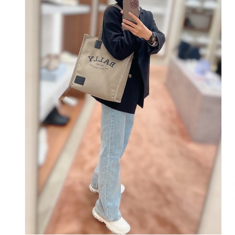 BALLY 帆布包 托特包 tote 沙色-37