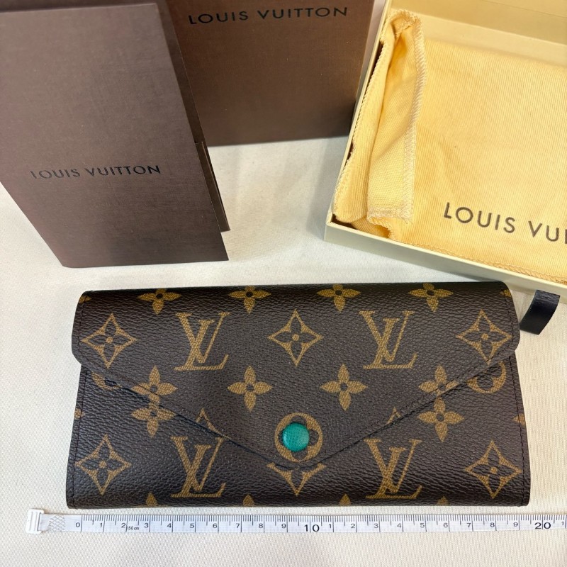 Louis Vuitton/路易威登 老花長款豆豆紐扣銀包-7