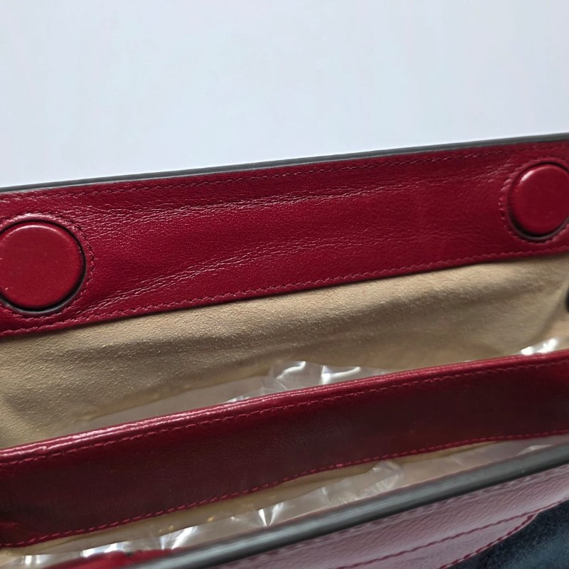 Gucci - Chain Shoulder Bag-24