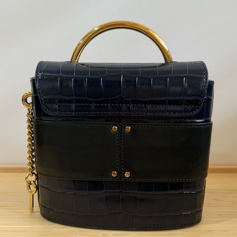 Chloe Aby Lock 深藍鎖頭包-3