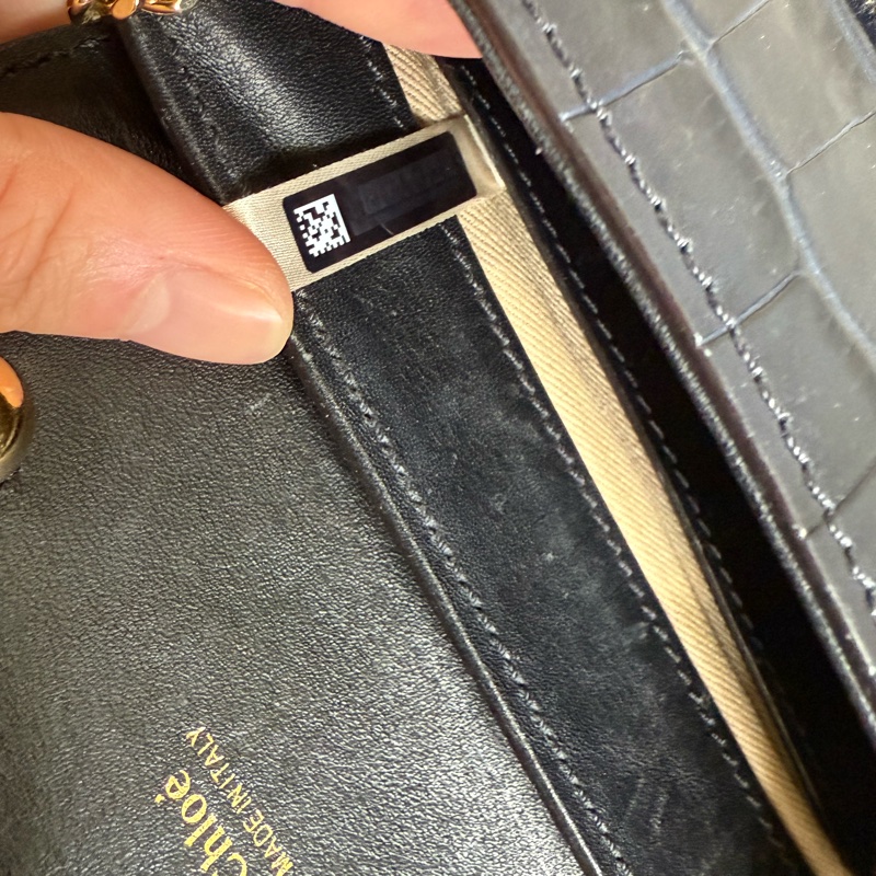 Chloe Aby Lock 深藍鎖頭包-8