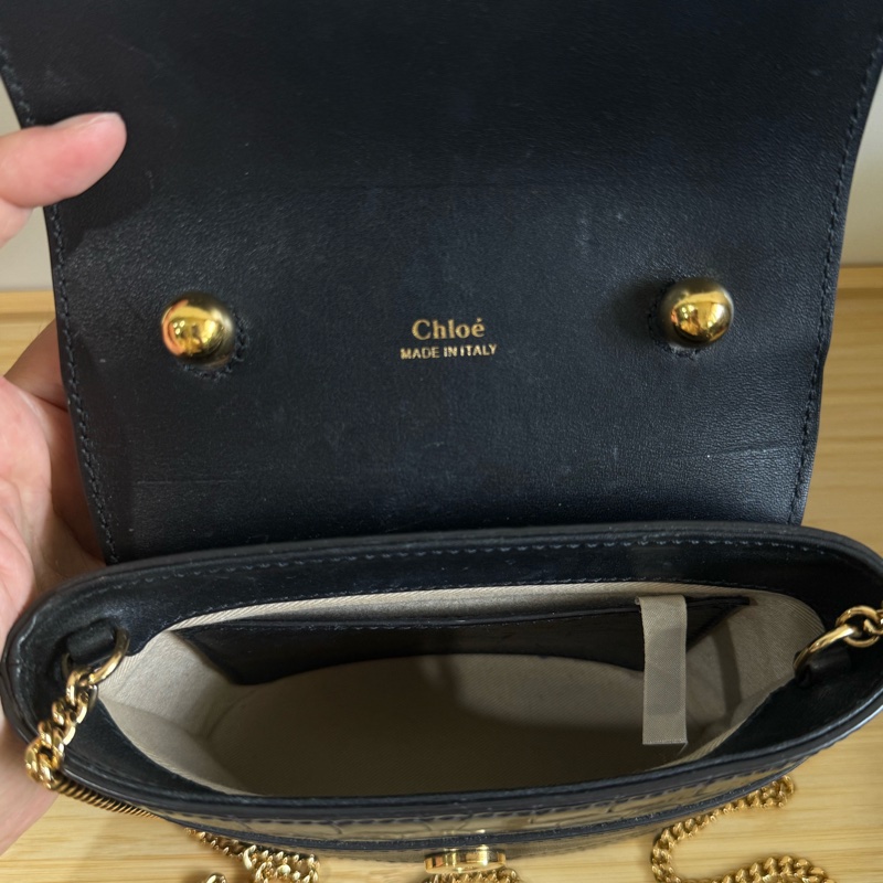 Chloe Aby Lock 深藍鎖頭包-11