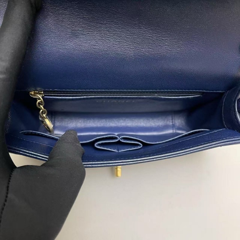 Chanel香奈兒 深藍金拼色全皮信封鏈條包肩背 斜背包-8