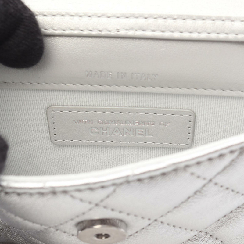 CHANEL 女士銀色小羊皮 Matelasse 星形圖案單肩包-3