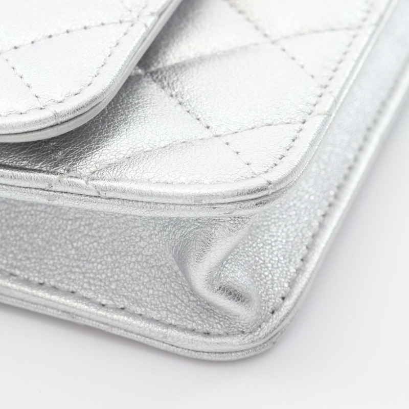 CHANEL 女士銀色小羊皮 Matelasse 星形圖案單肩包-5