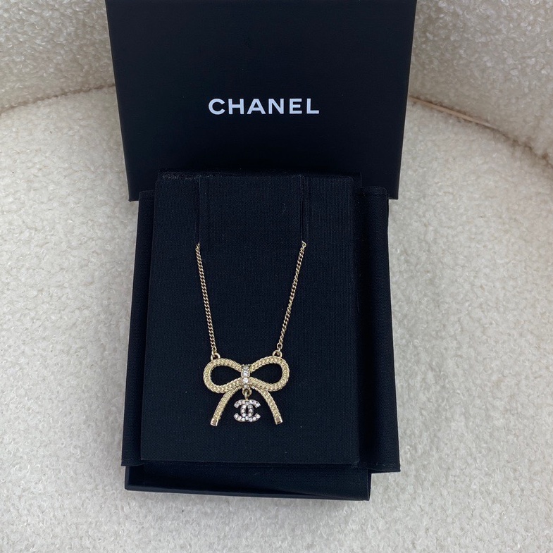 Chanel香奈兒 24K新款 蝴蝶結鑲鑽 設計感奢華雙c項鍊-1