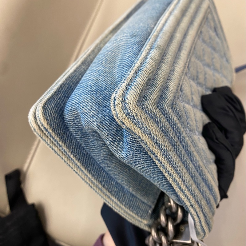 Chanel 香奈兒 牛仔丹寧 leboy小號-12