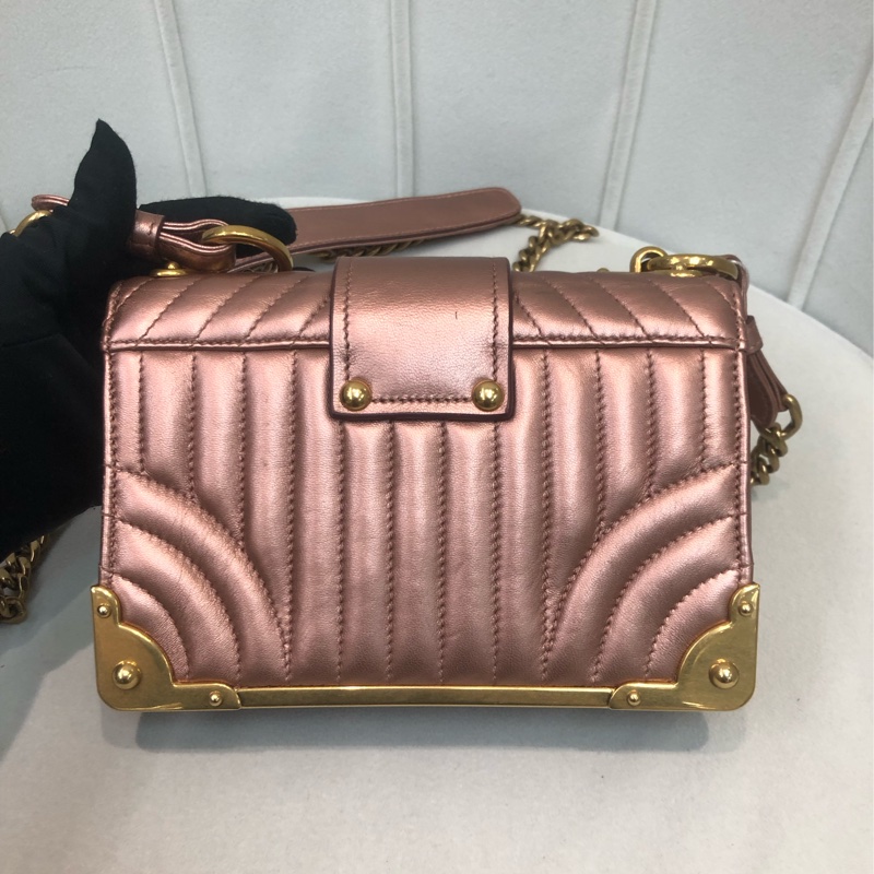 PRADA 粉色矜貴限量盒子 手袋 XB581-2