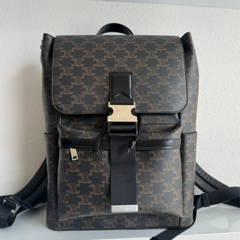 celine滿版pvc後背包-0