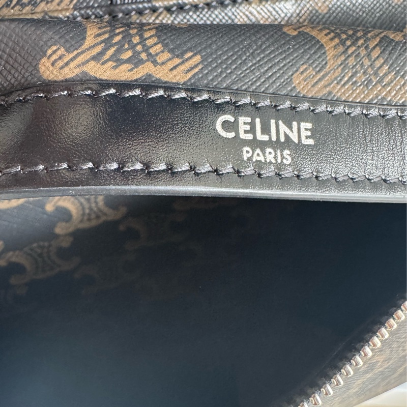 celine滿版pvc後背包-29
