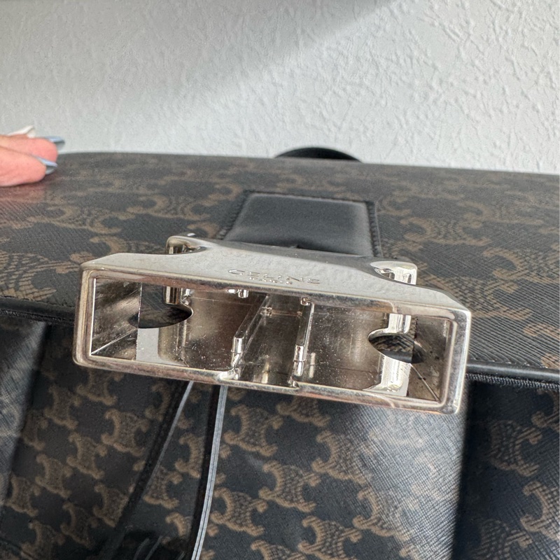 celine滿版pvc後背包-42