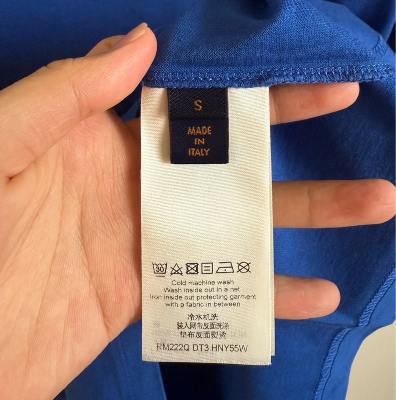 LV 浮雕logo短袖-4