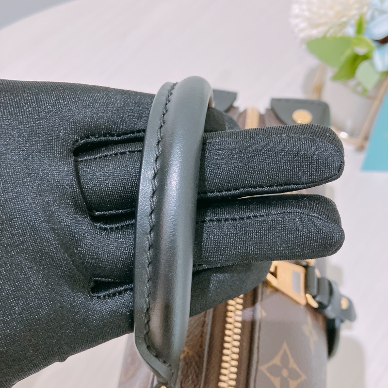 TK1862 LOUIS VUITTON 路易威登經典花紋軟帆布皮三用包包PETITE MALLE SOUPLE MONOGRAM CANVAS-21