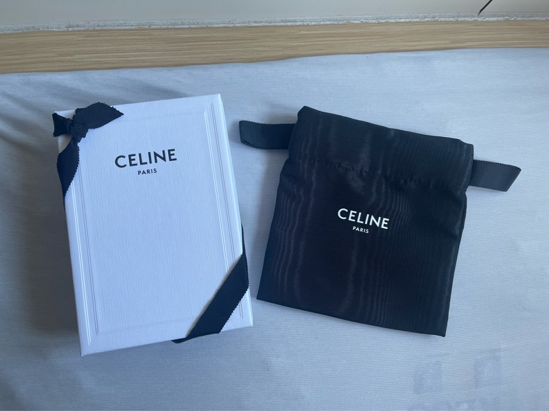 Celine老花拉鍊卡夾-6