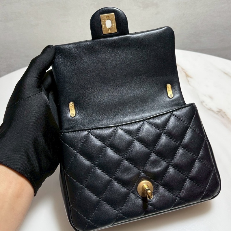 (已售出)Chanel 24P 珍珠方胖 黑金 晶片款-14