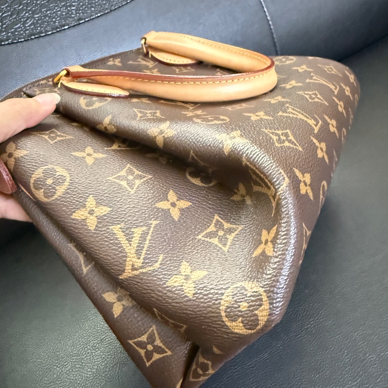 lv 媽咪的愛 很好用💖沒有出了 兩用可以放長夾-7