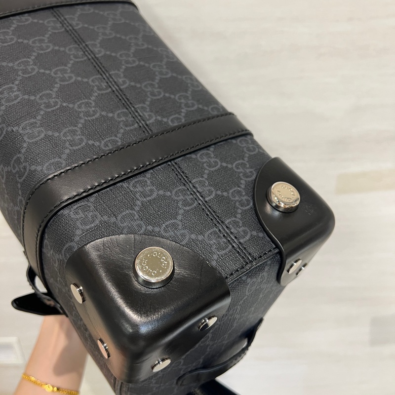 Gucci 黑灰PVC黑牛皮銀釦手提肩背包-9