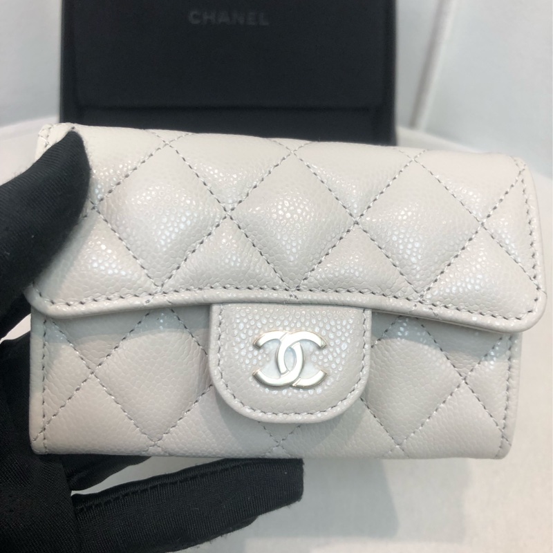 Chanel 灰白色卡包 芯片XB654-7