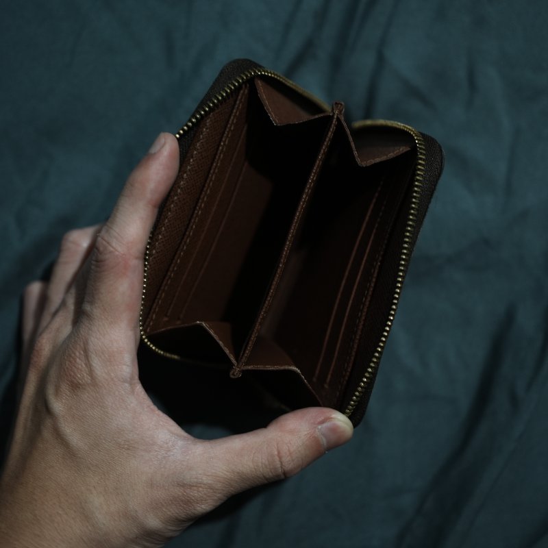 LOUIS VUITTON M60067 拉鏈零錢包 LV 拉鏈皮夾 男士皮夾 皮夾 錢包 短夾-1