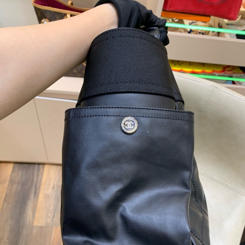 Chanel 香奈兒 黑銀菱格紋托特tote 子母袋 尺寸約35*30,鐳射16開 ,-4