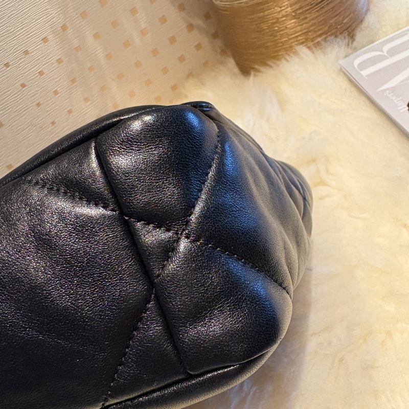 Chanel 香奈兒19bag 小號 黑金 山羊皮 26*16*9 晶片款-13