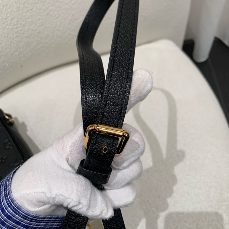 LV 路易威登 郵差斜挎包 常規 女款 黑色 芯片款 尺寸約25x7x19cm~-21