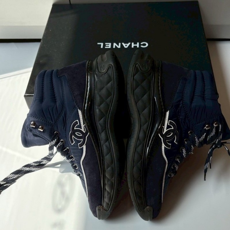 Chanel 深藍布+麂皮低筒休閒鞋-2