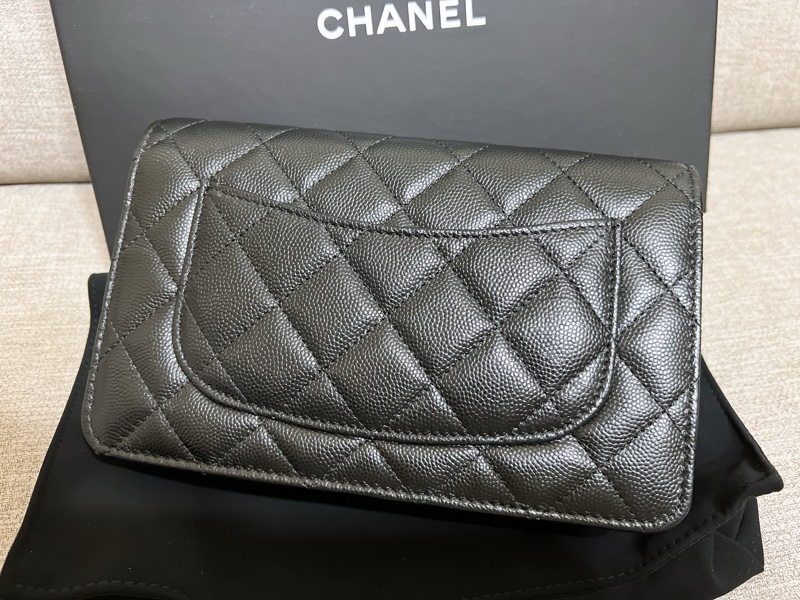 全新 Chanel 香奈兒 黑金 鏤空大logo 荔枝牛皮 魚子醬 WOC-1