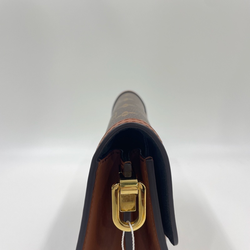 LV Dauphin-19
