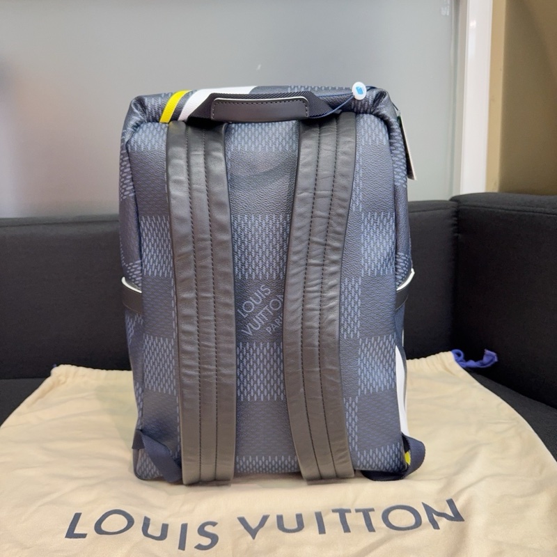 LV 美洲杯帆船系列雙肩包 配件塵袋 尺寸約28*40*19cm-3