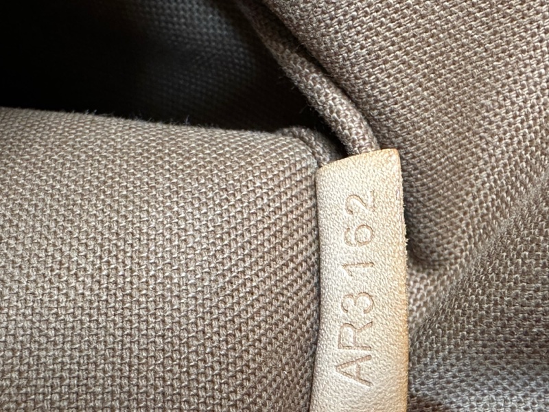 Lv 中古 郵差斜挎包 尺寸約25×26cm~-14