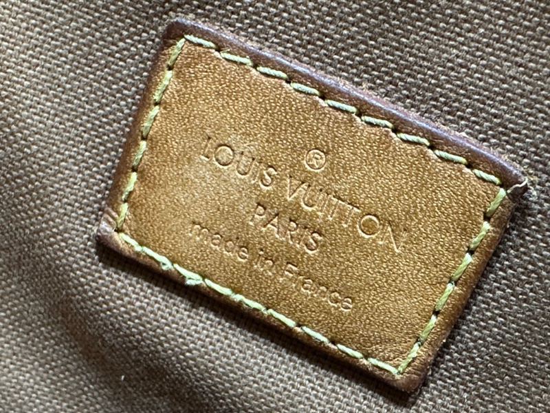 Lv 中古 郵差斜挎包 尺寸約25×26cm~-15