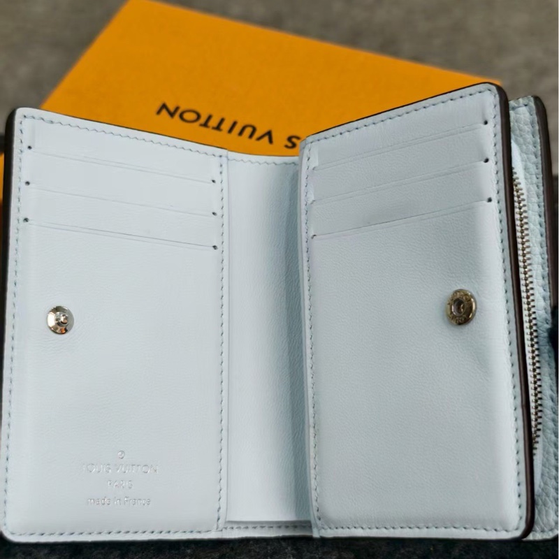 LV 月光女神 鏤空短款錢包 藍色 芯片 底長約11.5 附盒塵袋-7