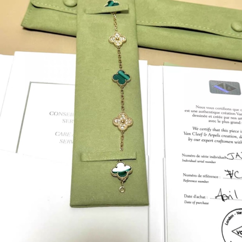 Van Cleef & Arpels VCA 梵克雅寶 18K金鑽石孔雀石五花手鏈 Vintage Alhambra-0