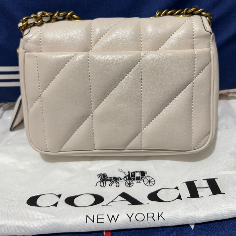 COACH羊皮菱格單肩斜背包(小號,白色)-1