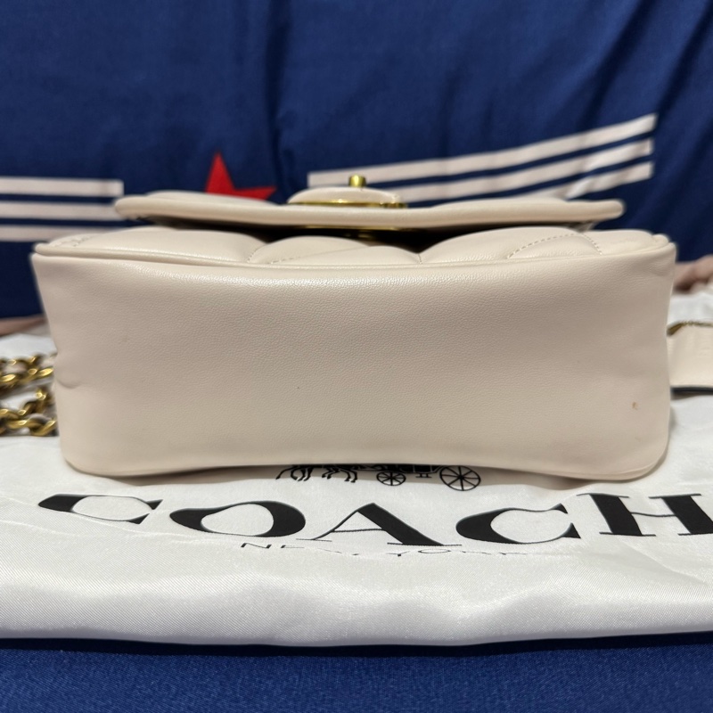 COACH羊皮菱格單肩斜背包(小號,白色)-7