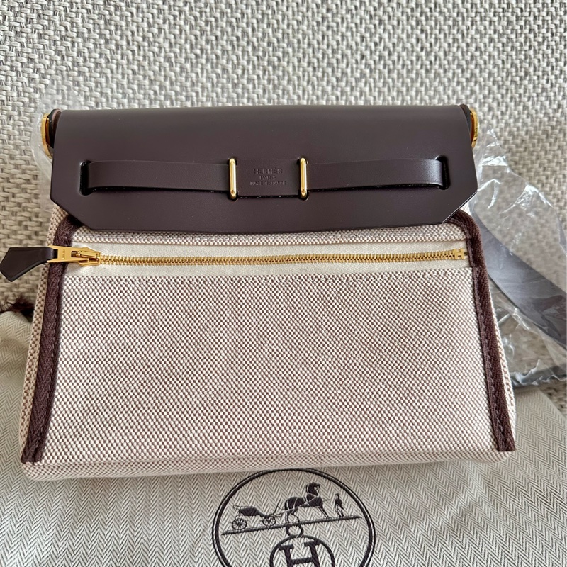 ~~Hermes mini Herbag 20 烏木色金釦~~-2