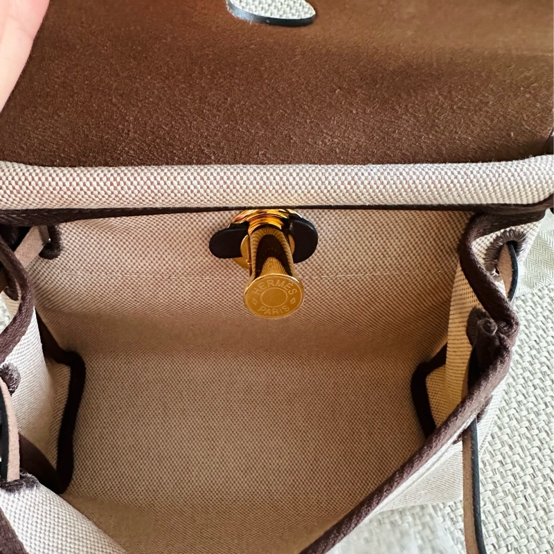 ~~Hermes mini Herbag 20 烏木色金釦~~-6