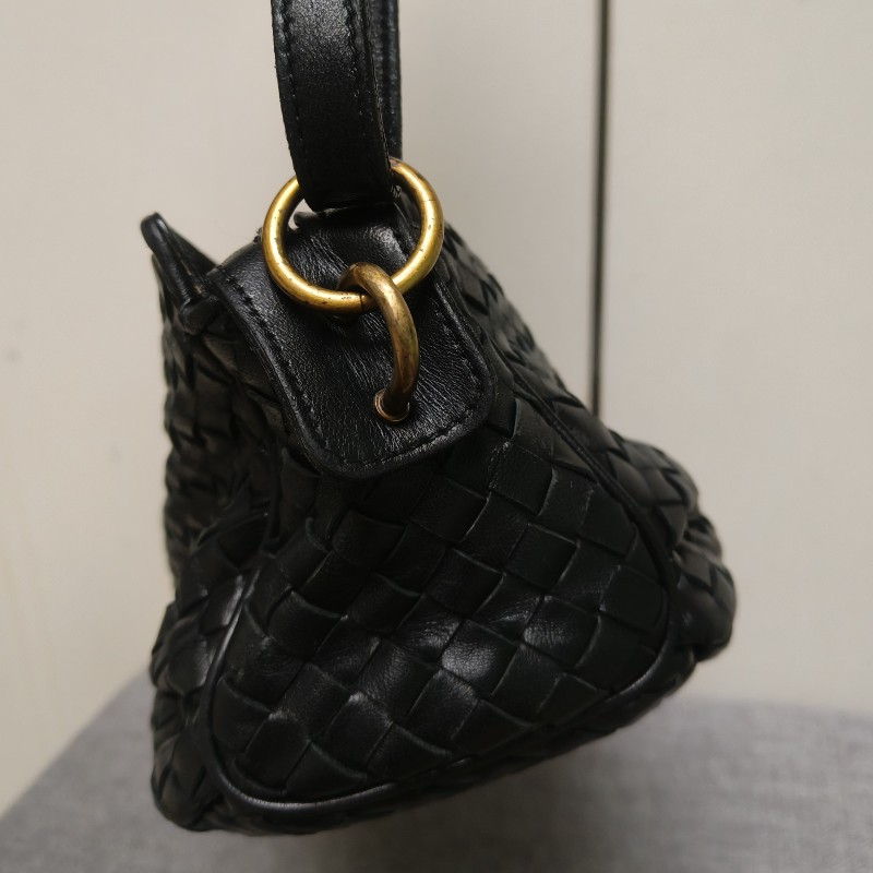 🔥衝破200銷售🔥【限時降價回饋至9/21】㊣✨Bottega Veneta ✨寶緹嘉 BV 羊皮 黑色 編織 雲朵包 肩背包 手提包 編織包 斜背包/二手包/二手精品/保證正品🌳二手樹屋🌳-4