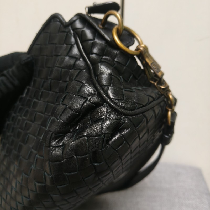 🔥衝破200銷售🔥【限時降價回饋至9/21】㊣✨Bottega Veneta ✨寶緹嘉 BV 羊皮 黑色 編織 雲朵包 肩背包 手提包 編織包 斜背包/二手包/二手精品/保證正品🌳二手樹屋🌳-8