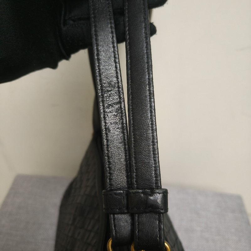 🔥衝破200銷售🔥【限時降價回饋至9/21】㊣✨Bottega Veneta ✨寶緹嘉 BV 羊皮 黑色 編織 雲朵包 肩背包 手提包 編織包 斜背包/二手包/二手精品/保證正品🌳二手樹屋🌳-48