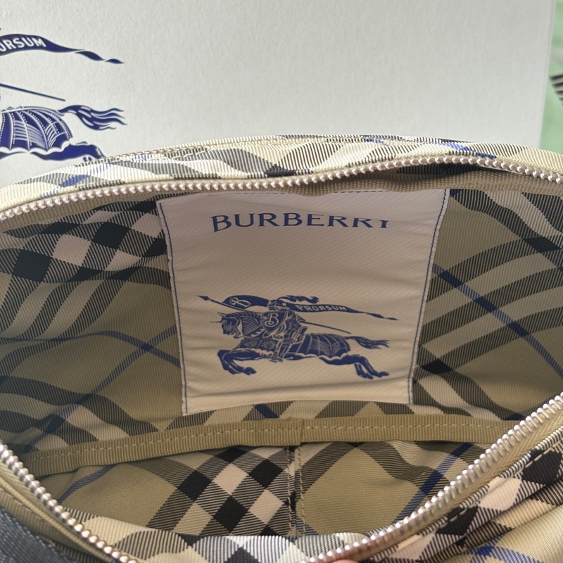 Burberry經典格紋騎士標誌肩背包，相機包(青苔色）-2