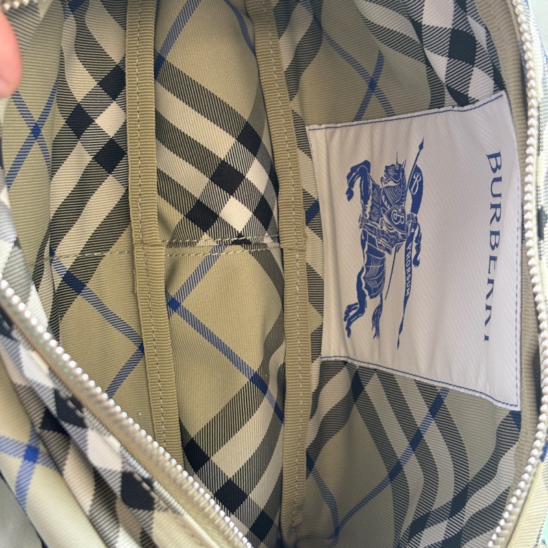 Burberry經典格紋騎士標誌肩背包，相機包(青苔色）-8