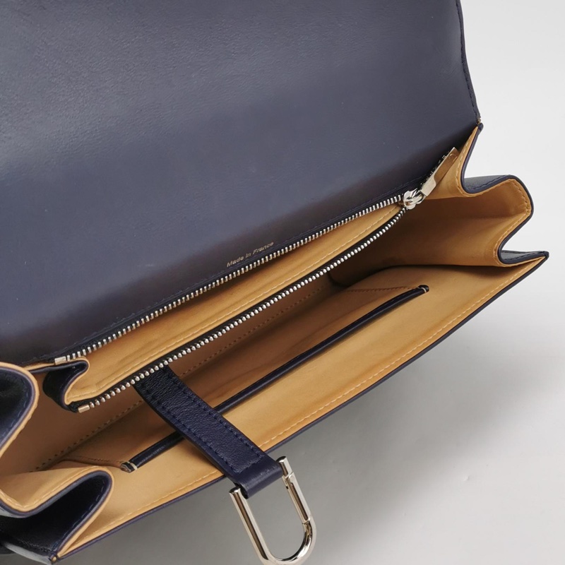 議價私我💼 超優Delvaux Tempete 中號牛皮純色 T 形翻蓋單肩包-2