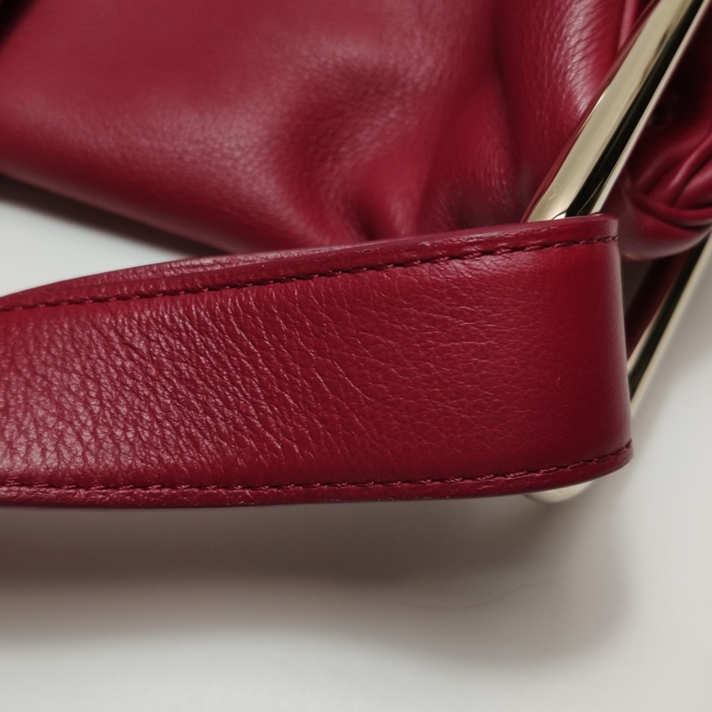 議價私我💼 Delvaux Givry 牛皮純色金屬扣飾單肩包-13