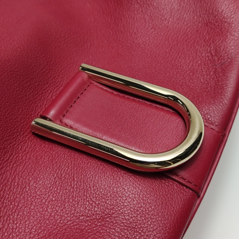 議價私我💼 Delvaux Givry 牛皮純色金屬扣飾單肩包-16