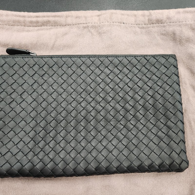 BOTTEGA VENETA BV 編織手拿包 無隔層 25cm 黑-0