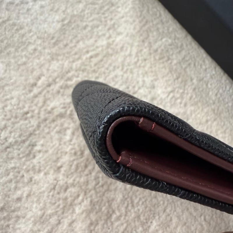 CHANEL 荔枝牛皮對折卡夾-9