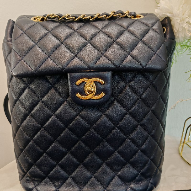 Chanel Urban spirit backpack Navy colour-6