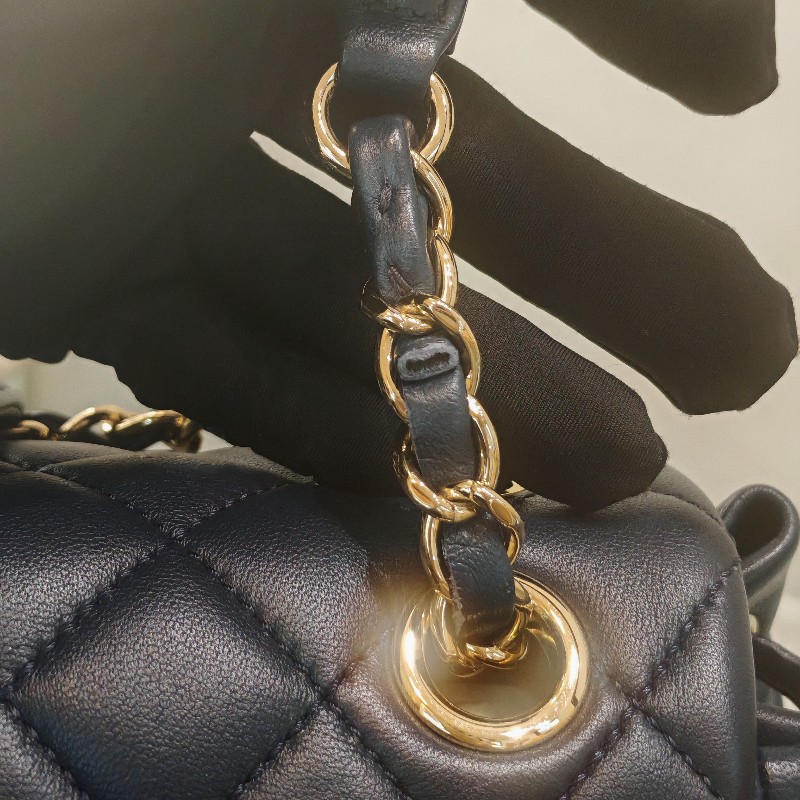 Chanel Urban spirit backpack Navy colour-21